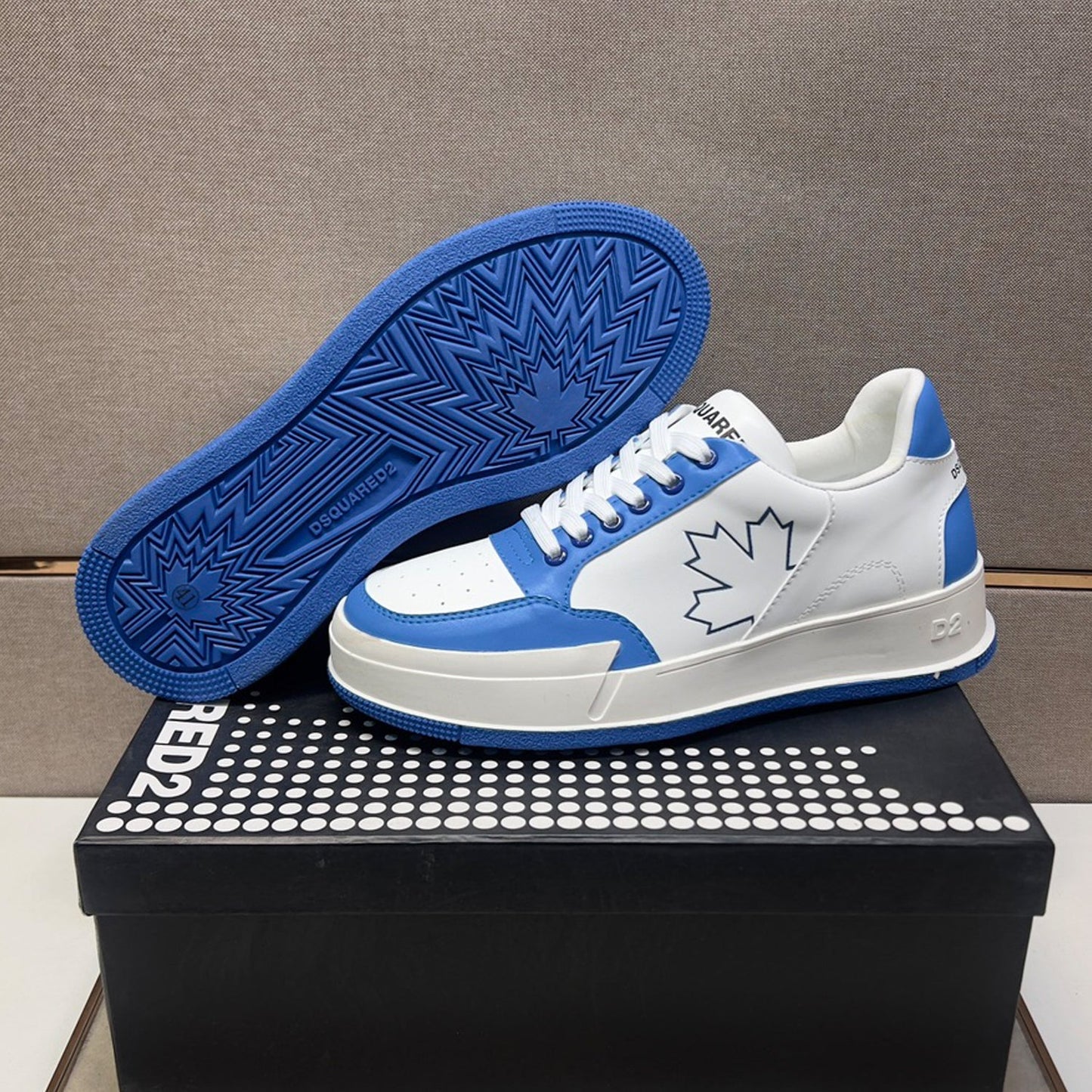 NEW-DSQ2 Leather sneakers